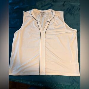 White shirt with black piping H&M